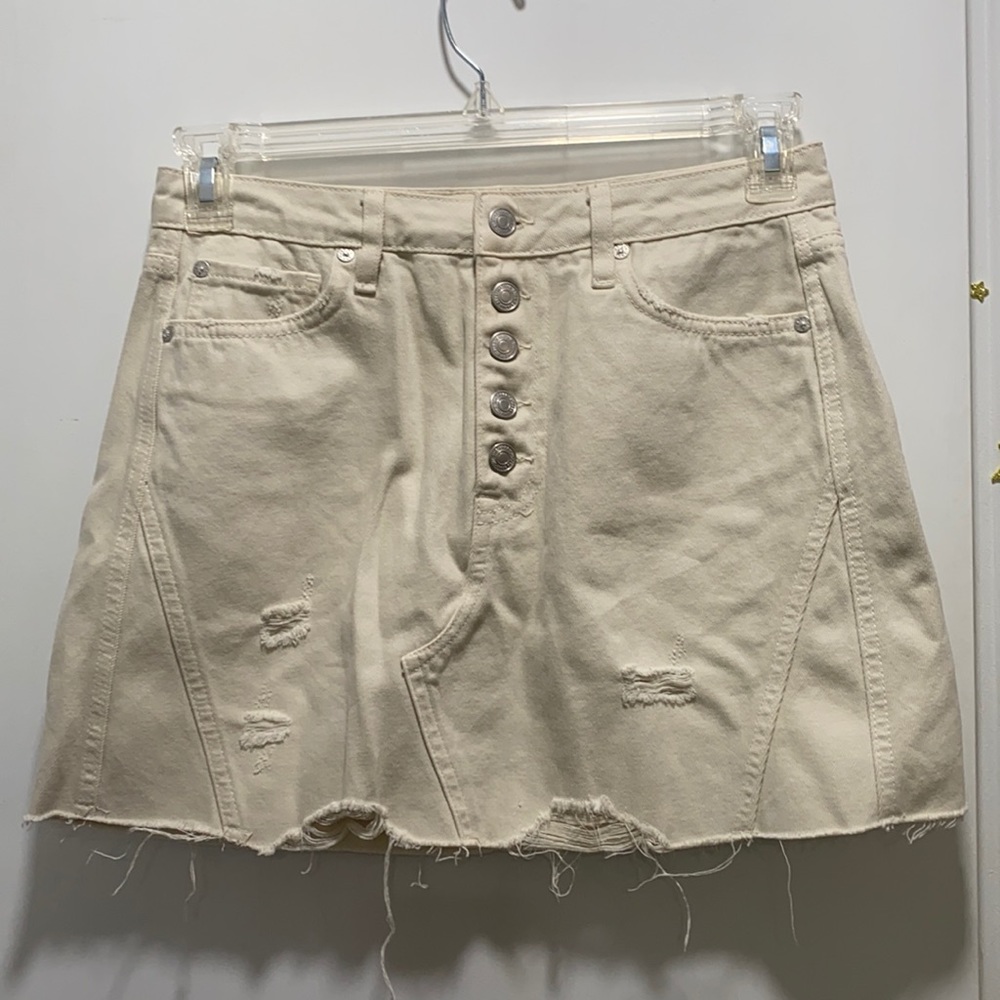 denim skirt